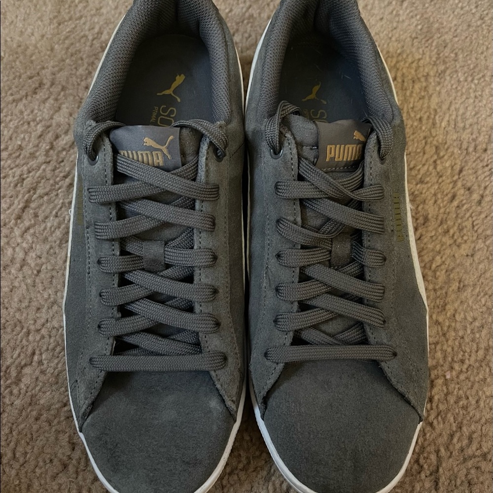 Puma sneakers